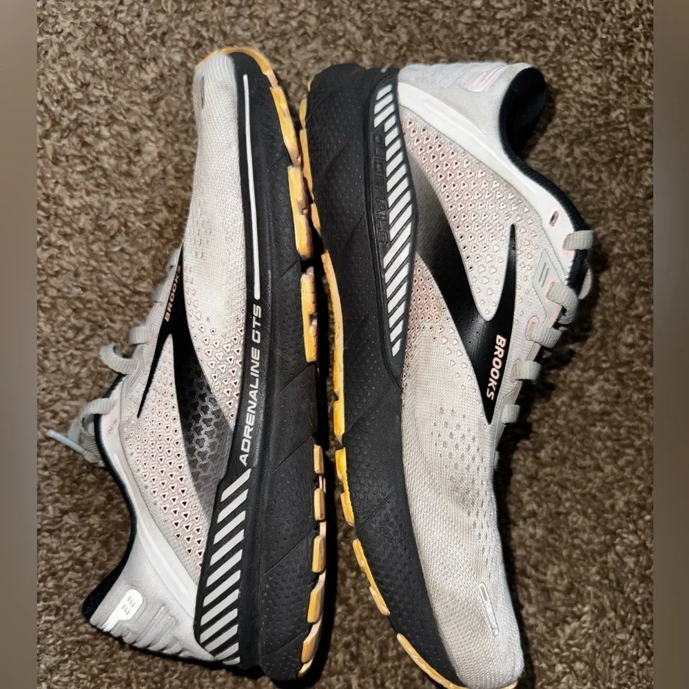 Brooks Athletic Shoes - Picture 2 of 6